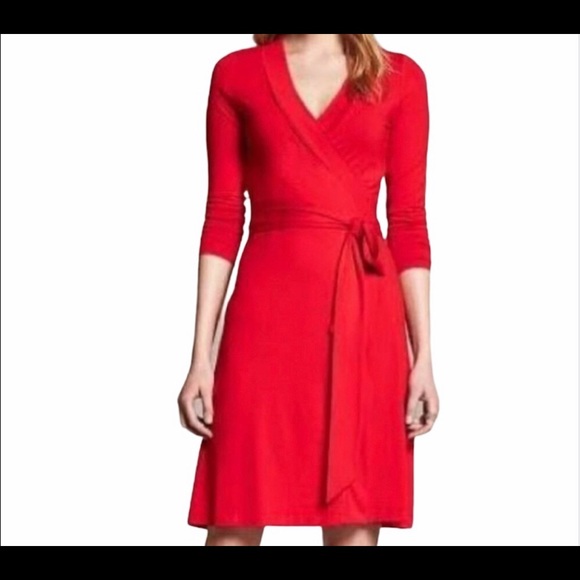 Banana Republic Dresses & Skirts - Banana Republic wrap dress